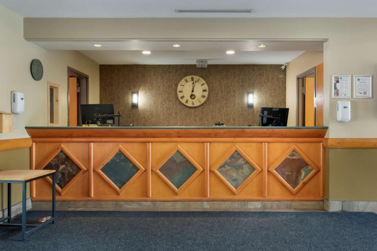 Best Western Plus Valemount Inn & Suites Kültér fotó